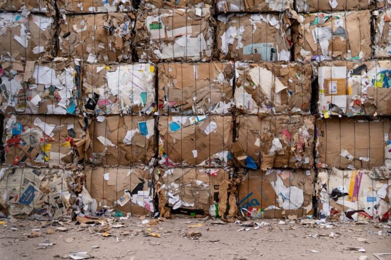 Actuadores lineales eléctricos para la industria del reciclaje